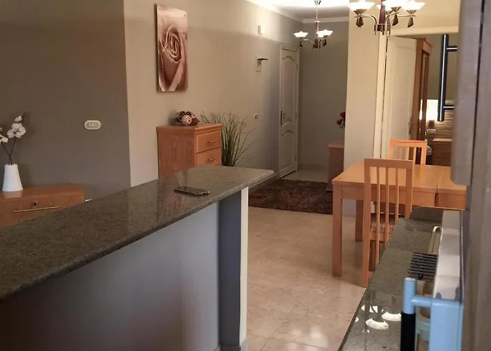Cozy With Red Sea View Апартаменты Хургада